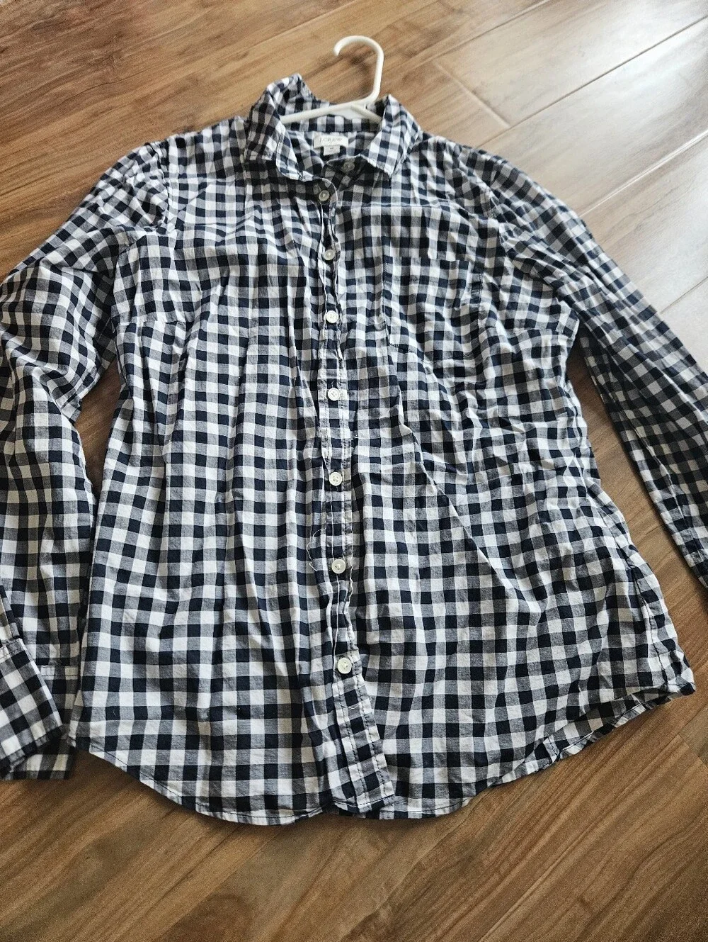 J. Crew Women's Navy and White Gingham Button-Down Shirt Size Medium